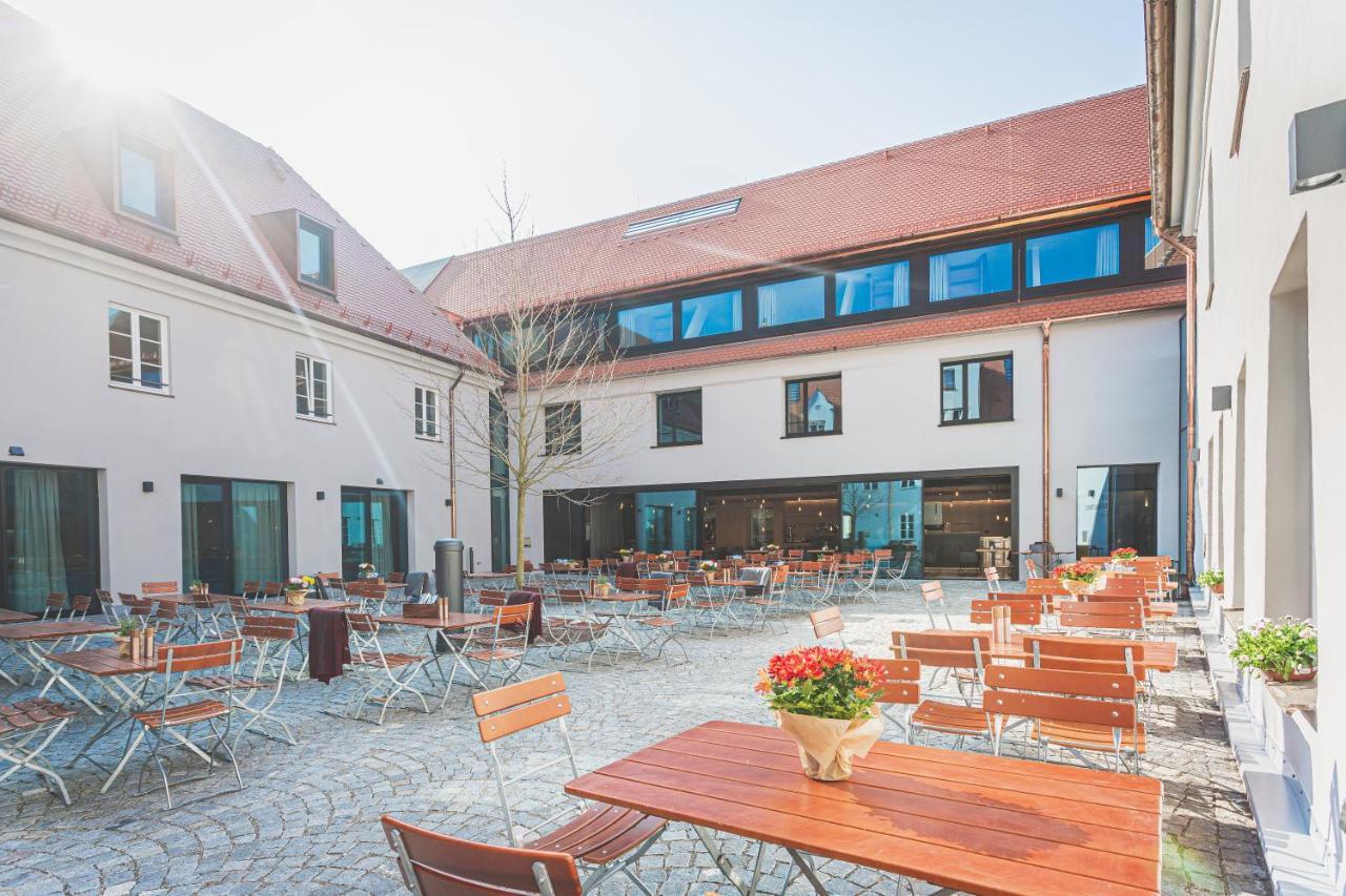 Hotel & Restaurant Posthalterei Zusmarshausen Exterior photo